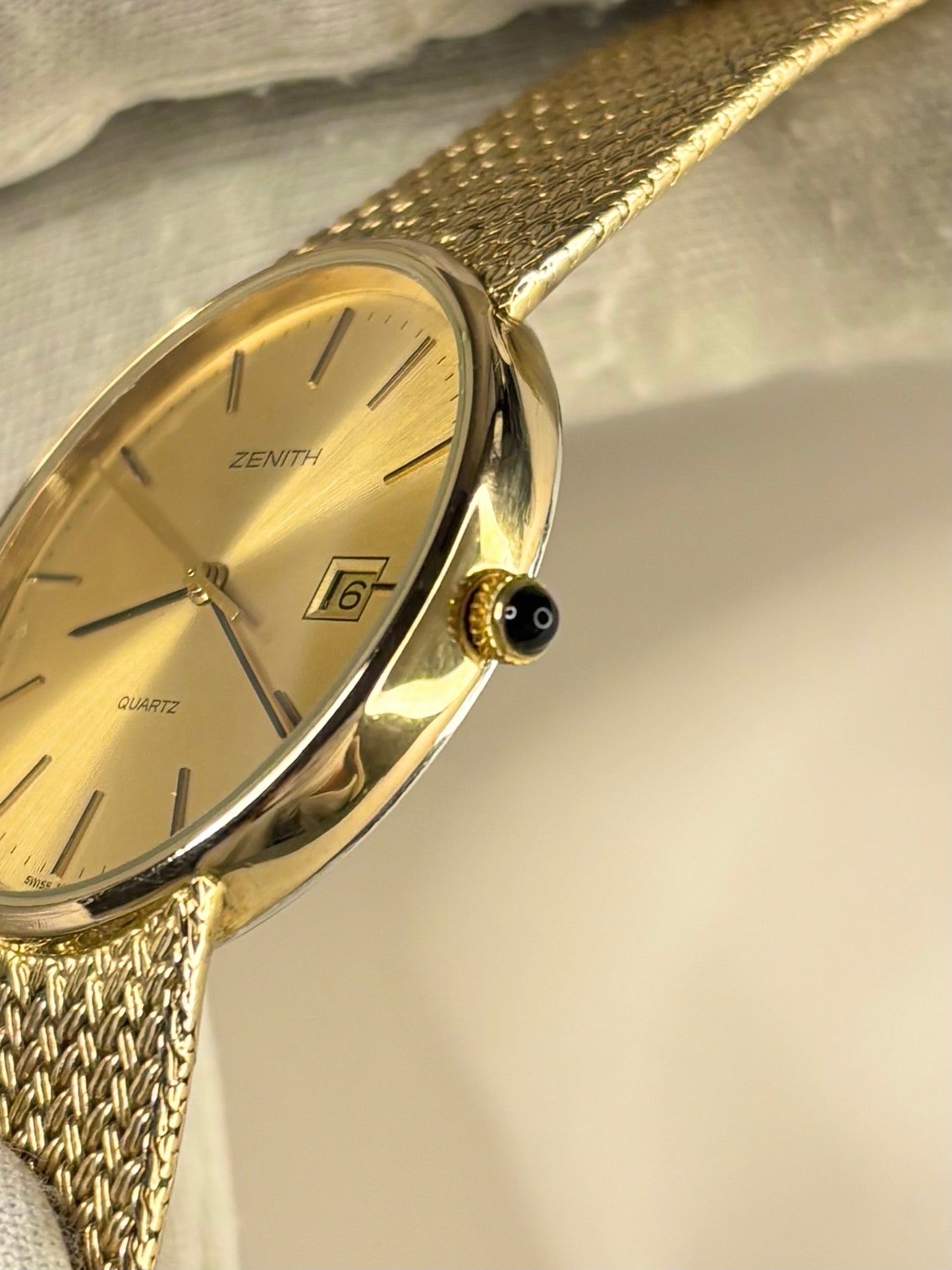 ZENITH Vintage 1970’s *+BOX* Men’s Date Gold Bracelet Watch