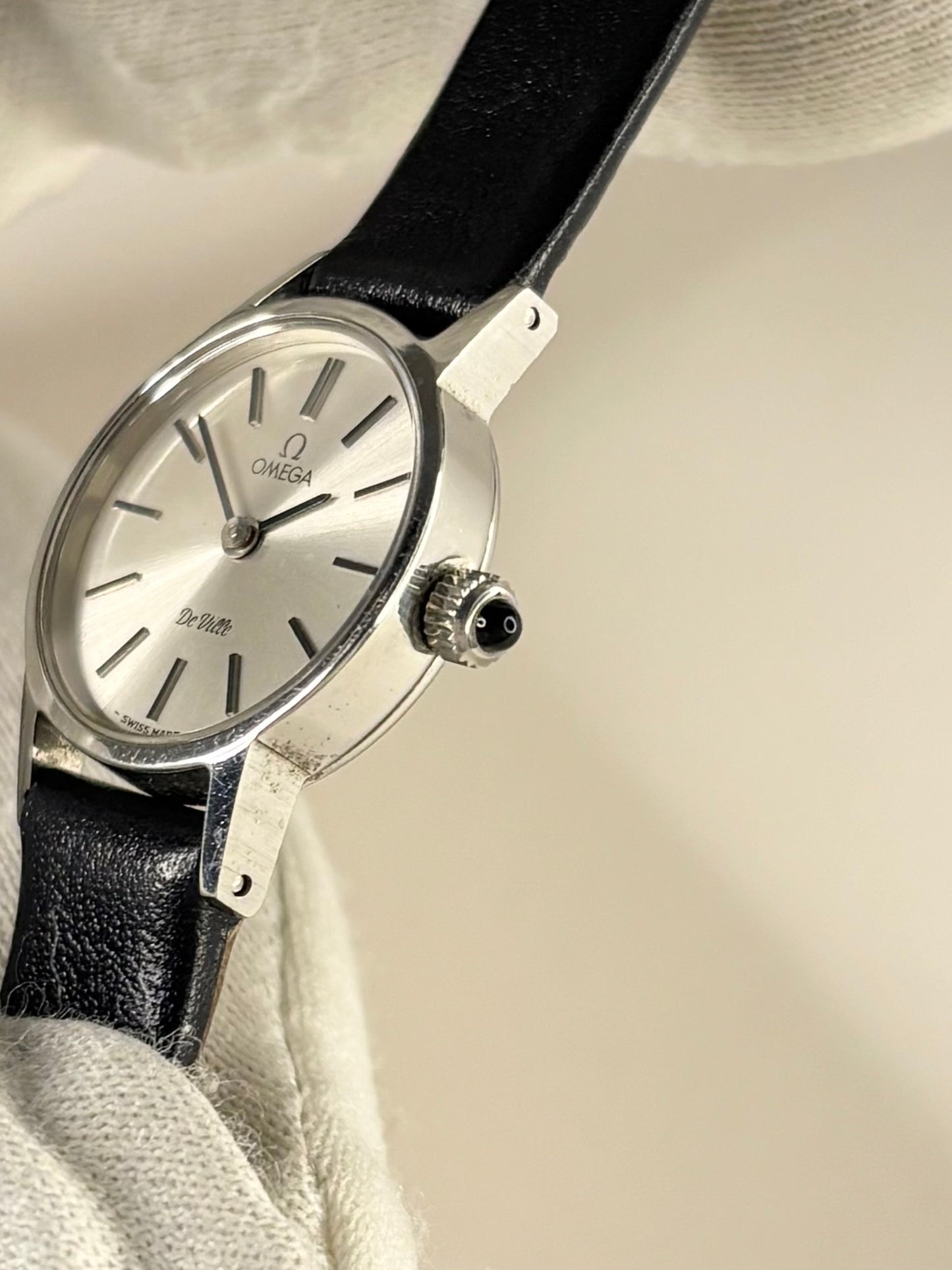 OMEGA De Ville Ladies Vintage 1970’s Manual Silver Dress Watch - 511.0371