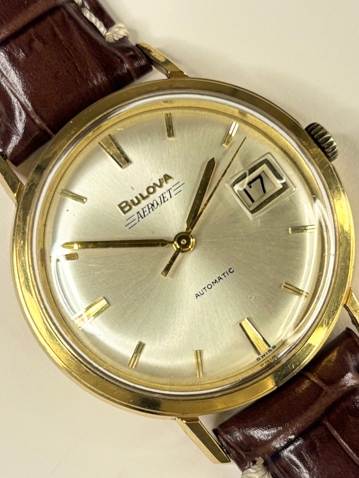 BULOVA Aerojet Vintage 1970’s Men’s Automatic Date Gold Dress Watch