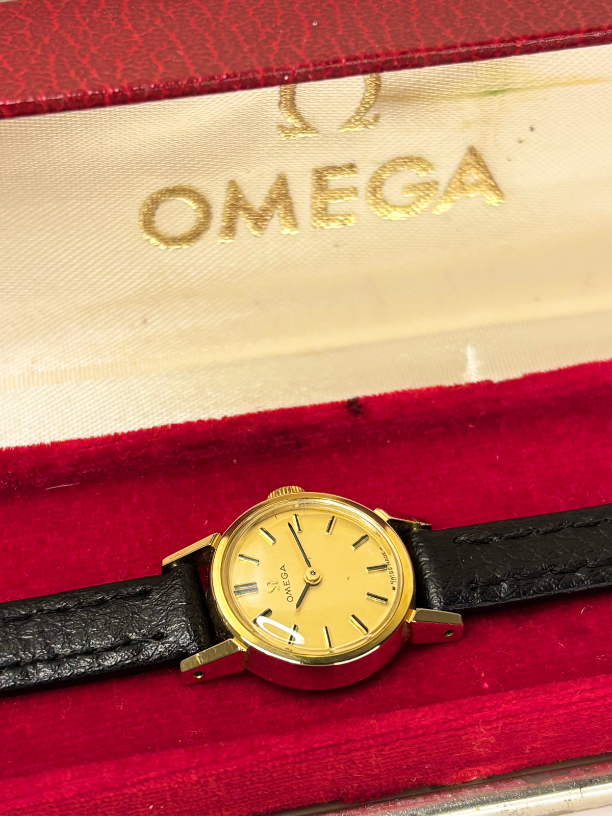 OMEGA Ladies *+BOX&PAPERS* Vintage 1960’s Manual Gold Dress Watch - 511.238