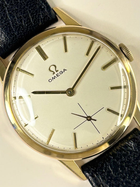 Omega Ref. 121.001 1963 men’s dress timekeeper with gold plated case, white dial and calibre 269 manual movement