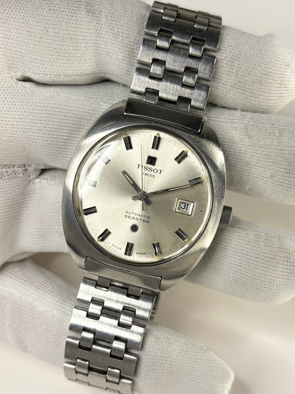Refined Tissot Ref. 44585-7X stainless steel men’s 1971 vintage dress timekeeper with minimalist styling