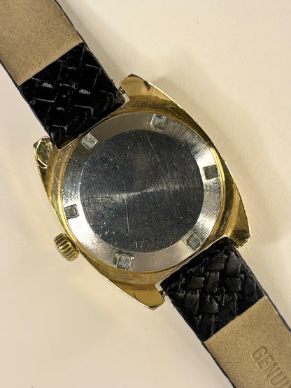 Caseback of Longines 1974 ladies’ watch gold plated automatic vintage