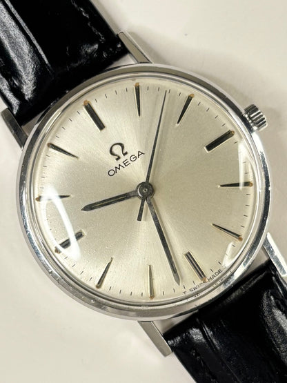 Omega Ref. 131.018 1964 men’s dress timekeeper with stainless steel case, white sunburst dial and calibre 600 manual movement