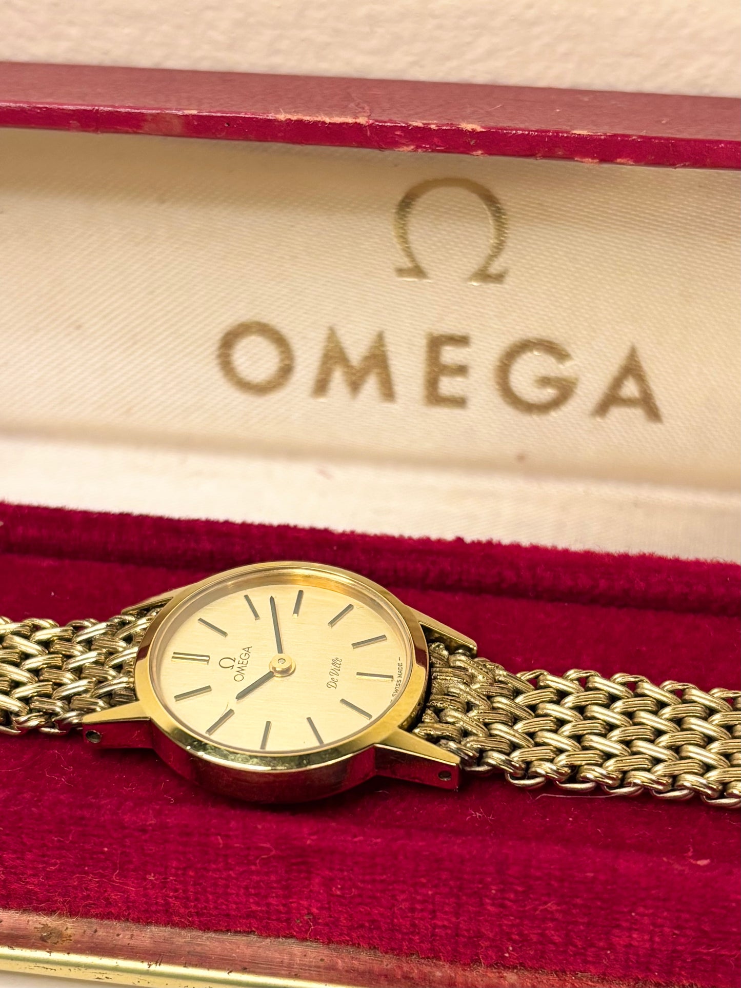OMEGA De Ville *+BOX* Ladies Vintage 1970’s Manual Gold Watch - 511.0371