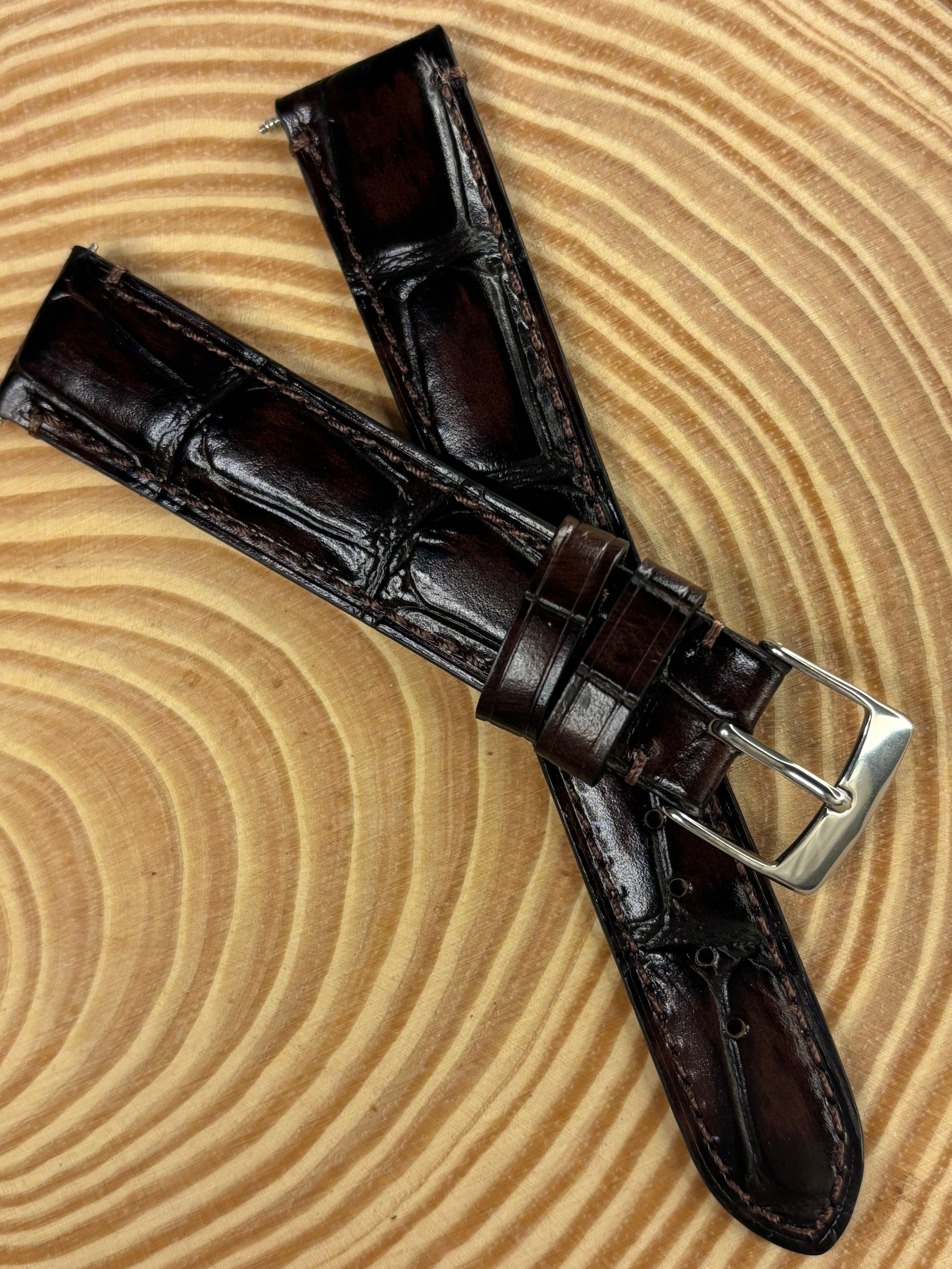Luxury handmade premium Italian alligator grain leather watch strap in black for high end watches